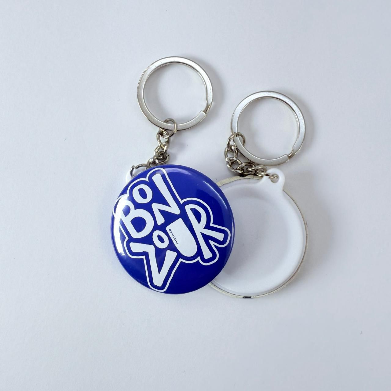 Plain Back Keychain - Bon Zour