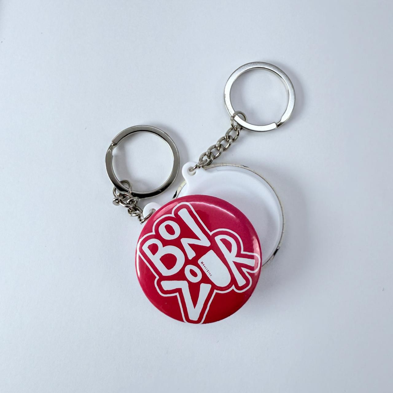 Plain Back Keychain - Bon Zour