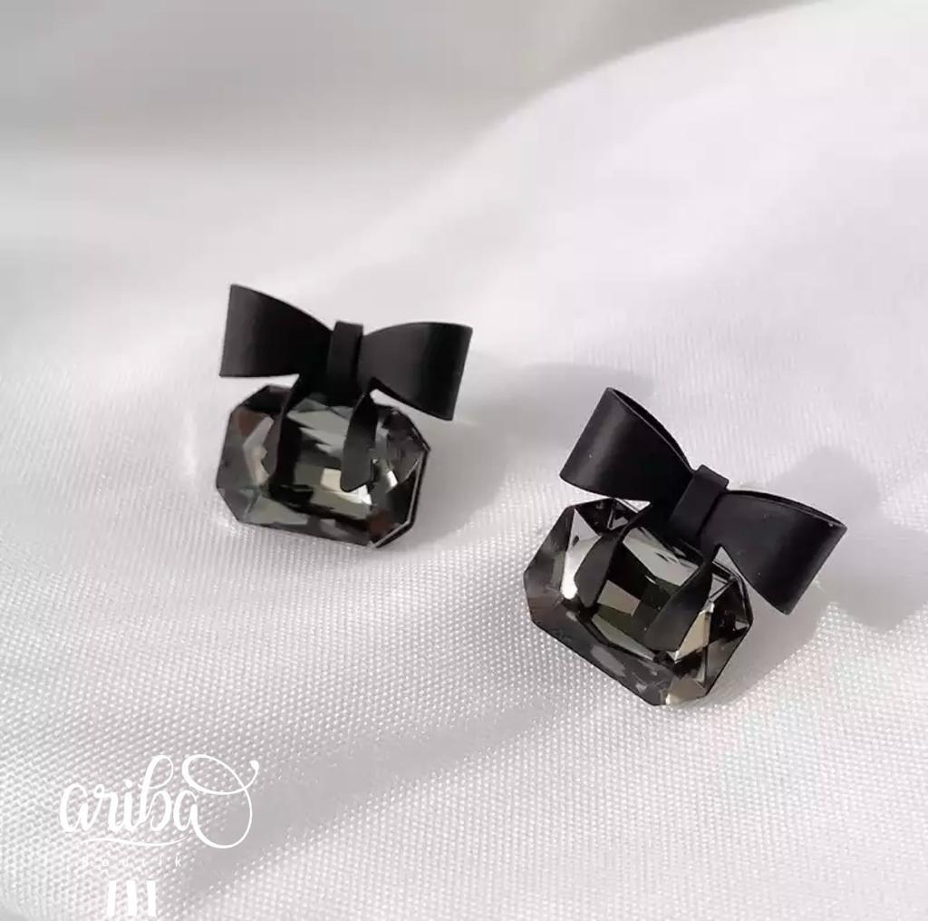 Black Bow Earring